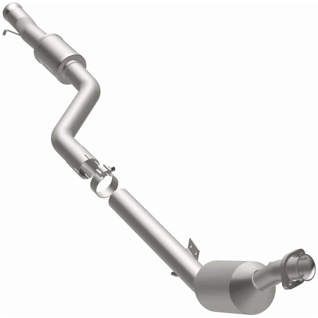 Magnaflow 07-11 S550 V8 5.5 OEM Underbody Direct Fit Converter (21-570)