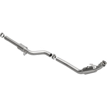 Load image into Gallery viewer, Magnaflow Conv DF 2013-2017 SL550 V8 4.6 OEM Underbody (21-571)