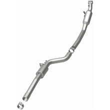 Load image into Gallery viewer, Magnaflow Conv DF 2013-2017 SL550 V8 4.6 OEM Underbody (21-572)