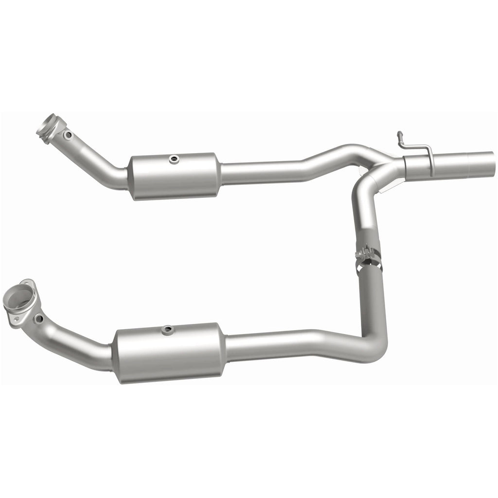 Magnaflow 09-13 Ford E-350 Super Duty V10 6.8 OEM Underbody Direct Fit Catalytic Converter (21-599)