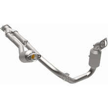 Load image into Gallery viewer, Magnaflow Conv DF 2015-2017 Transit-150 V6 3.5 OEM Underbody (21-710)