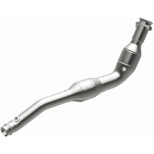 Load image into Gallery viewer, MagnaFlow Conv DF 2014-2016 Land Rover LR4 V6 3 OEM Underbody (21-717)