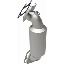Load image into Gallery viewer, MagnaFlow Converter Direct Fit 17-18 Chrysler Pacifica 3.6L (21-950)