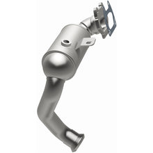 Load image into Gallery viewer, Magnaflow 17-18 Pacifica V6 3.6 OEM Underbody Direct Fit Converter (21-951)