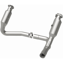 Load image into Gallery viewer, Magnaflow 07-08 Dakota V6 V8 3.7 4.7 OEM Underbody Direct Fit Converter (21-972)