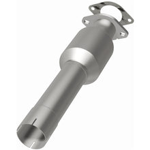 Load image into Gallery viewer, Magnaflow 02-06 Sierra 2500HD 6.0L Direct Fit Converter (21-989)