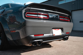 Corsa Performance 2.75 Inch Valved Cat-Back Dual Rear Exit with Twin 3.5 Inch Black PVD Pro Series Tips 15-24 Dodge Challenger SRT (21070BLK)
