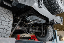 Load image into Gallery viewer, Corsa Performance 2.75 Inch Cat-Back Single Rear Exit with Turn Down Tip 07-18 Jeep Wrangler JKU 116 Inch Wheel Base (21121)