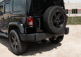 Corsa Performance 2.75 Inch Cat-Back Dual Rear Exit with Single 4.0 Inch Black PVD Flat Cut Tips 07-18 Jeep Wrangler JKU 116 Inch Wheel Base (21122BLK)