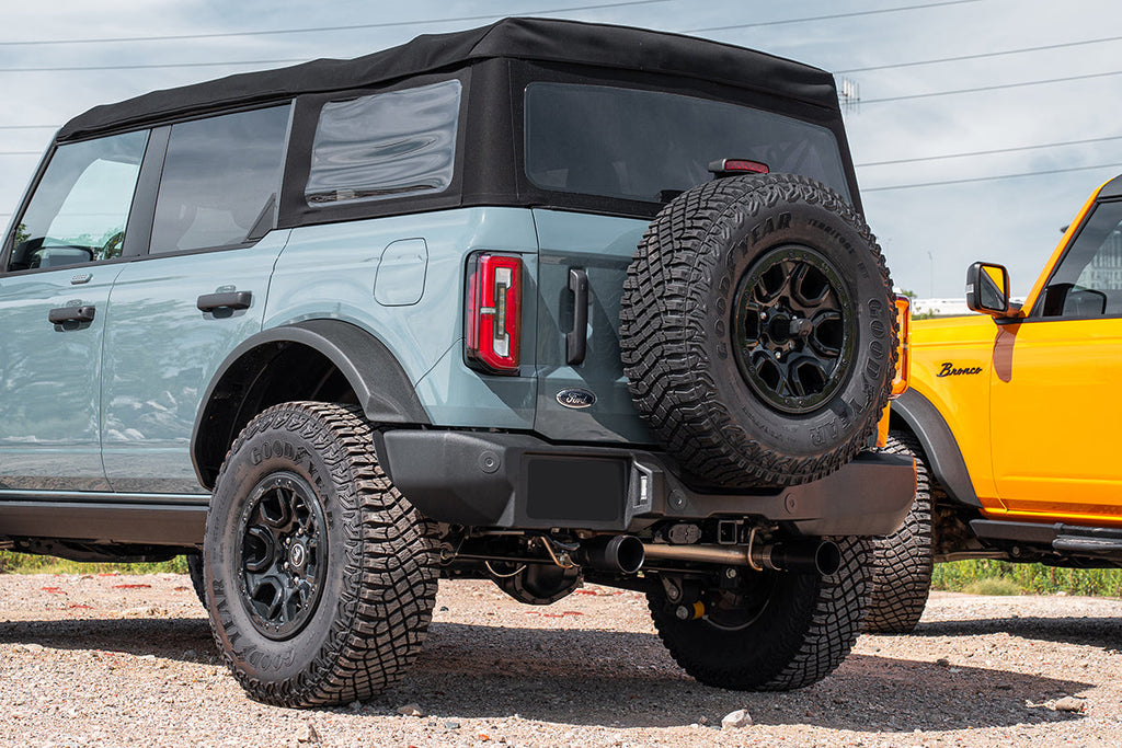 Corsa Performance 2.75 Inch Cat-Back Single Side Exit Exhaust System with Single 4.0 Inch Straight-Cut Black Powder Coat Tips 21-25 Ford Bronco 4 Door 2.3L (21206BPC)