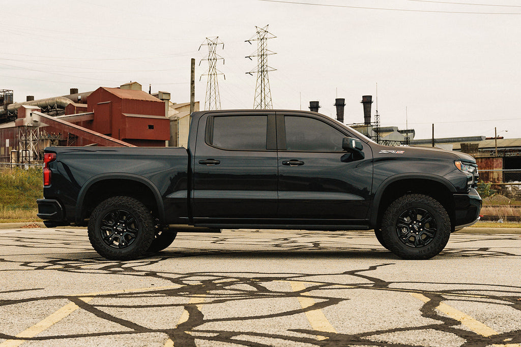 Corsa Performance 3.0 Inch Dual Rear Exit Cat-Back Exhaust System with Twin 4.0 Inch Black Powder Coat Tips 22-24 Chevrolet Silverado ZR2/22-23 GMC Sierra AT4X 147.5 Inch Wheel Base (21238BPC)