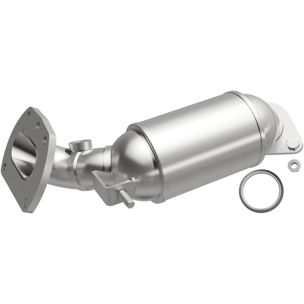 MagnaFlow 17-20 Toyota Sienna / 16-19 Lexus RX350 V6 3.5L Direct Fit Manifold Catalytic Converter (22-009)
