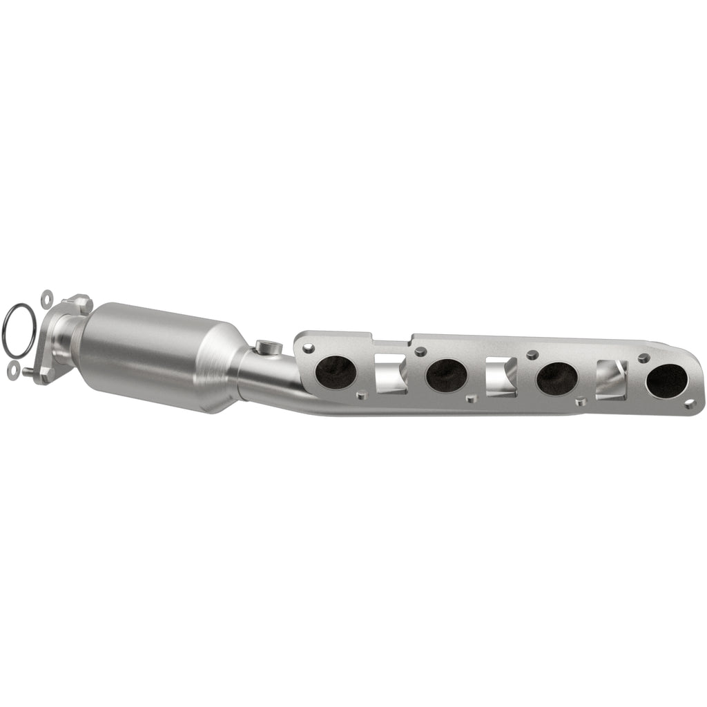 Magnaflow 11-13 QX56 V8 5.6 OEM Manifold Direct Fit Converter (22-035)