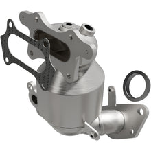 Load image into Gallery viewer, MagnaFlow 15-20 Honda Fit L4 1.5L OEM Grade Manifold Catalytic Converter Direct Fit (22-048)