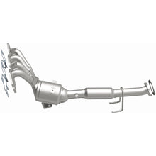 Load image into Gallery viewer, Magnaflow 15-17 Fusion L4 2 OEM Manifold Direct Fit Converter (22-165)