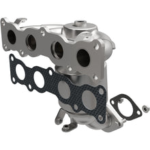 Load image into Gallery viewer, MagnaFlow 16-20 Kia Sorento LX L4 2.4L OEM Grade Direct-Fit Catalytic Converter (22-266)