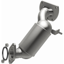 Load image into Gallery viewer, MagnaFlow 2020 Toyota Highlander V6 3.5L OEM Grade Direct-Fit Catalytic Converter (22-270)