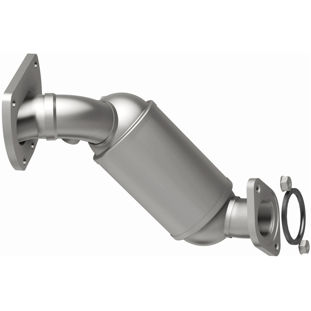 MagnaFlow 2020 Toyota Highlander V6 3.5L OEM Grade Direct-Fit Catalytic Converter (22-270)