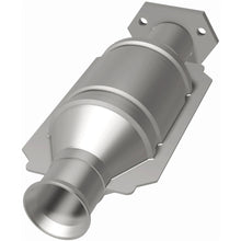 Load image into Gallery viewer, MagnaFlow Conv Direct Fit VW 82 83 (22916)