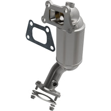 Load image into Gallery viewer, Magnaflow 18-19 Chevrolet Traverse V6 OEM Underbody Front Forward Direct Fit Converter (23-278)