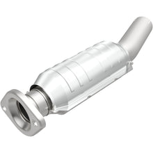 Load image into Gallery viewer, Magnaflow Conv DF 06-10 Toyota Rav4 3.5L (23006)