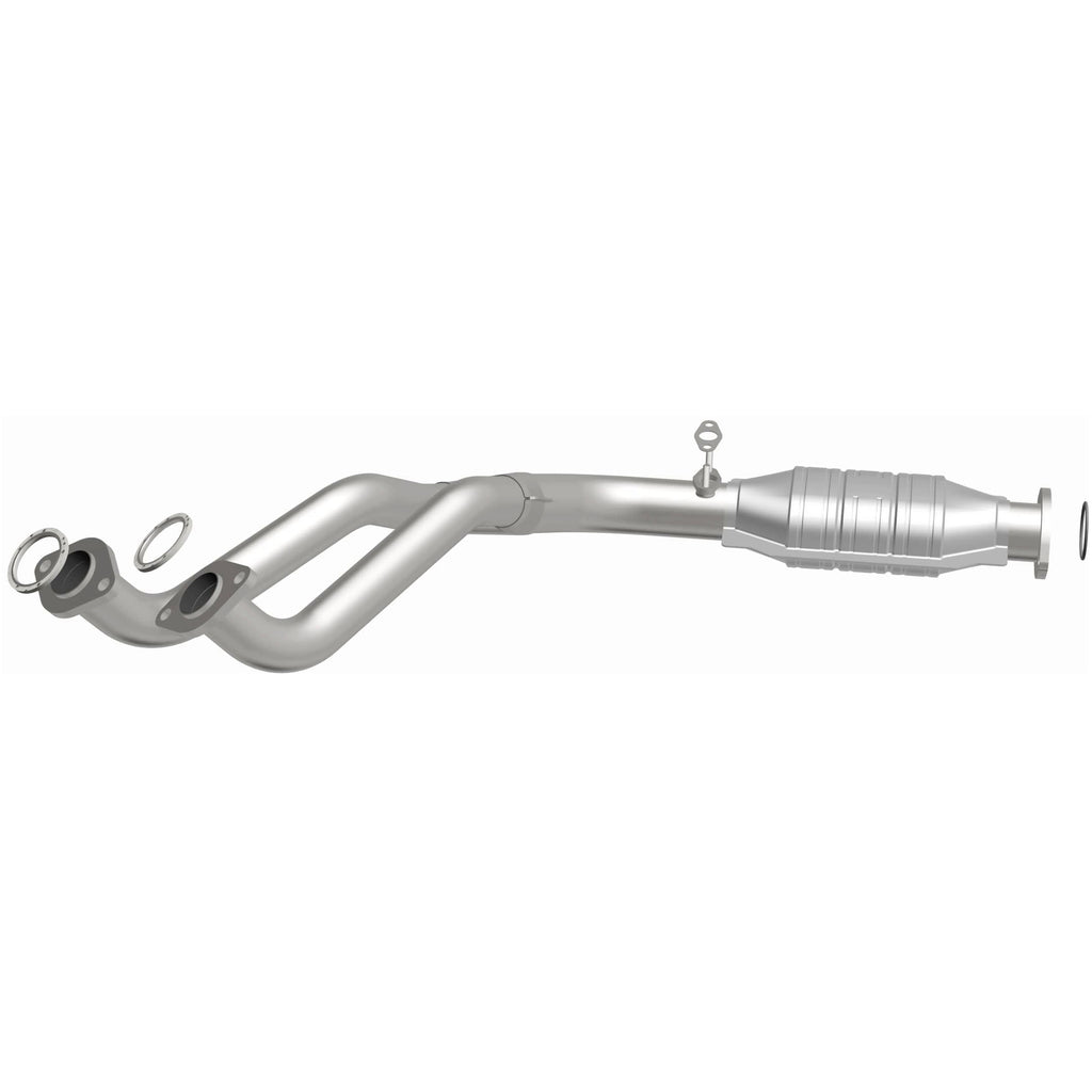 MagnaFlow Conv DF 96-97 Lexus LX450 4.5L / 95-97 Toyota Land Cruiser 4.5L Front (23120)