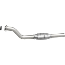 Load image into Gallery viewer, MagnaFlow Conv DF 95 GM Full Sise 3.8L (23128)