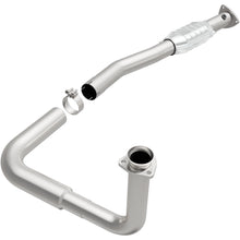 Load image into Gallery viewer, MagnaFlow Conv DF 97-00 GM Van 5.7L Lf (23142)
