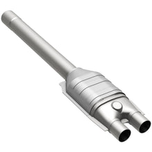 Load image into Gallery viewer, MagnaFlow Conv DF 93-97 Chrysler 3.5L Rear Co (23255)