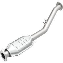Load image into Gallery viewer, MagnaFlow Conv DF 95-98 Toyota T100 4WD 3.4L (23288)