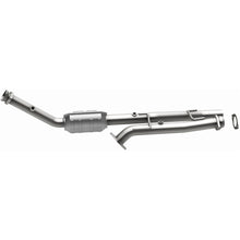 Load image into Gallery viewer, MagnaFlow Conv DF 97-01 Explorer-Mountaineer (23314)