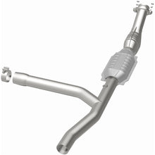 Load image into Gallery viewer, MagnaFlow Conv DF 97-98 F150/F250 4.2L 2Wd Pa (23317)