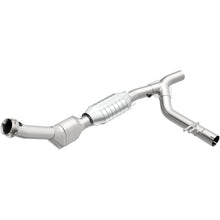 Load image into Gallery viewer, MagnaFlow Conv DF 97-98 Expedition-Navigator (23319)