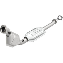 Load image into Gallery viewer, MagnaFlow Conv DF 03-07 Ford-Mercury Passenger Side (23332)