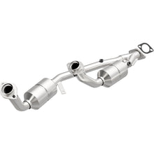 Load image into Gallery viewer, MagnaFlow Conv DF 98 Ford Windstar 3.8L Assm (23382)