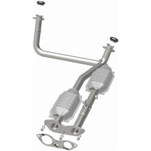 Load image into Gallery viewer, MagnaFlow Conv DF GM Truck/Suv Dual Outlet 96 (23453)