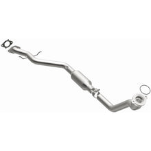 Load image into Gallery viewer, MagnaFlow Conv DF 97-98 GM Vans 3.4L (23485)