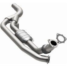 Load image into Gallery viewer, MagnaFlow Conv DF 96-97 Camaro 5.7L P/S (23518)