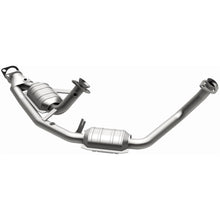 Load image into Gallery viewer, MagnaFlow Conv DF Taurus 96-99 3.0L (23523)