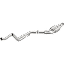 Load image into Gallery viewer, MagnaFlow Conv DF 94-97 MercedeS C280 2.8L (23580)