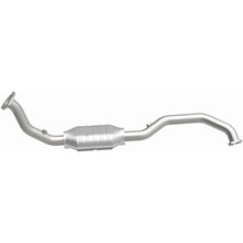 Load image into Gallery viewer, MagnaFlow Conv DF 98-02 3.5L Isuzu Trooper PS (23634)