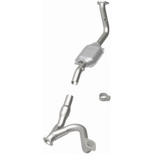 Load image into Gallery viewer, MagnaFlow Conv DF 98-02 3.5L Isuzu Trooper DS (23635)