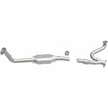 Load image into Gallery viewer, MagnaFlow Conv DF 98-02 3.5L Isuzu Trooper DS (23635)