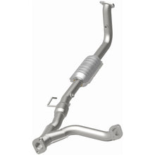 Load image into Gallery viewer, MagnaFlow Conv DF 96-97 3.2L Passport D/S A/T (23638)