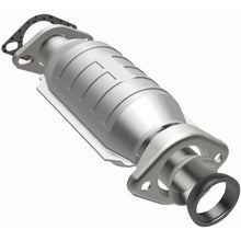 Load image into Gallery viewer, MagnaFlow Conv Ford-Mazda 13.25X6.5X4 2/2 (23682)
