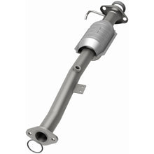 Load image into Gallery viewer, MagnaFlow 99-03 Chevrolet Tracker / Suzuki Vitara 1.6L/2.0L Direct-Fit Catalytic Converter (23749)