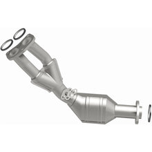 Load image into Gallery viewer, MagnaFlow Conv DF 01-04 Tacoma 2.7L front 49S (23755)