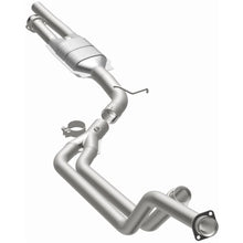 Load image into Gallery viewer, MagnaFlow Conv DF 90-93 Mercedes 190E 2.6L (23845)