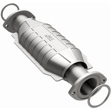 Load image into Gallery viewer, MagnaFlow Conv DF Tacoma 95-98 2.7L/3.4L (23882)