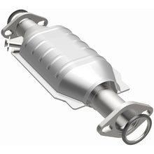 Load image into Gallery viewer, MagnaFlow Conv DF Toyota 81-83 (23895)